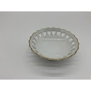 Unmarked White Porcelain Pedestal Bowl Heart Cutout Gold Trim Home Decor Display